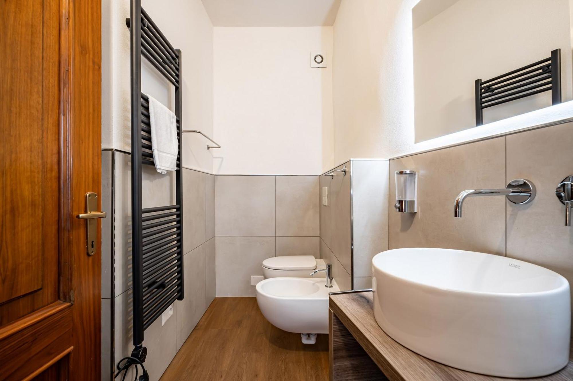 Pisana 236 Suites Firenze Bagian luar foto